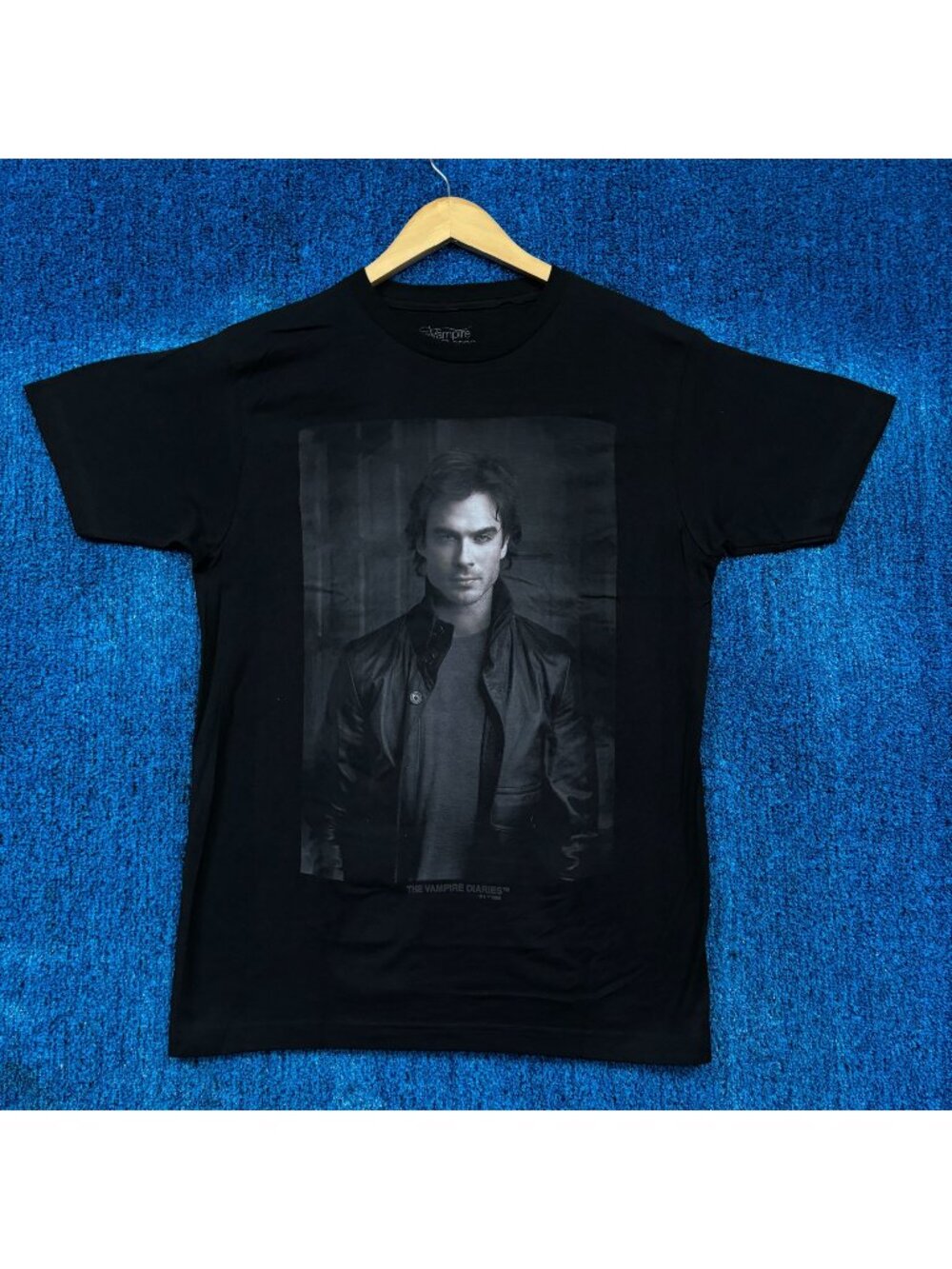 The Vampire Diaries “Damon Salvatore” Graphic T-Shirt Size Medium